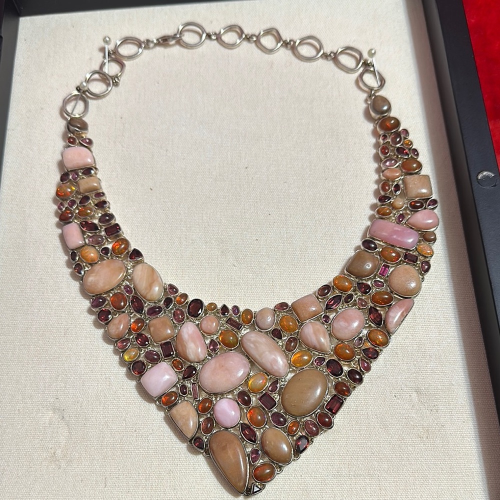 Elegant Multi-Stone Necklace Gems and vogue